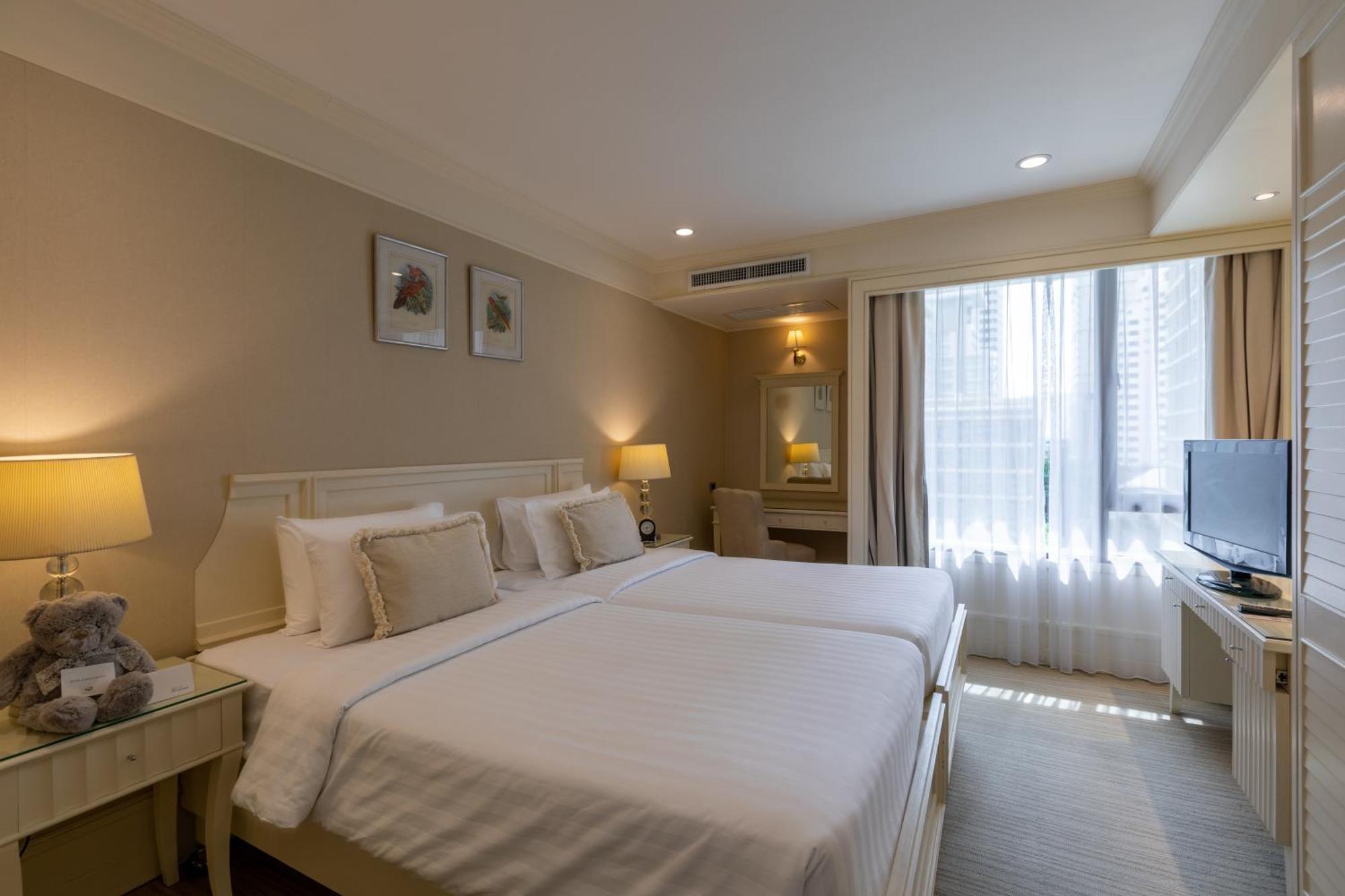 Cape House Langsuan Hotel Bangkok Bagian luar foto