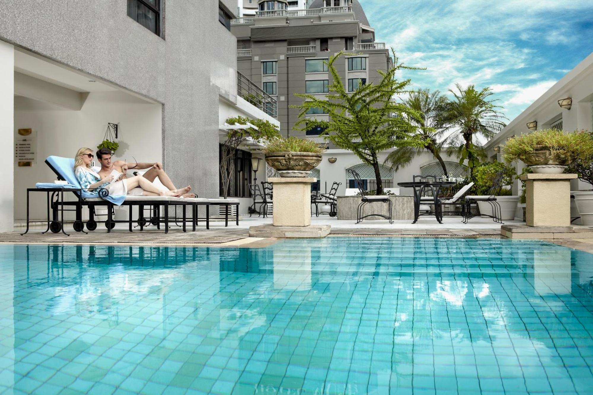 Cape House Langsuan Hotel Bangkok Bagian luar foto